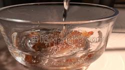 桃胶番薯糖水的做法图解1