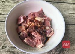 排骨焖饭的做法图解2