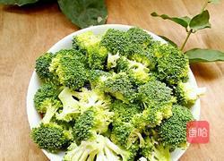 素炒西兰花的做法步骤 MjUwX2MxOjEvM15yYjI6MS84XzE4MA