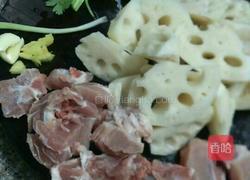 莲藕汤的做法图解2