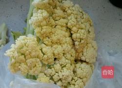 菜花炒鸡蛋的做法图解1