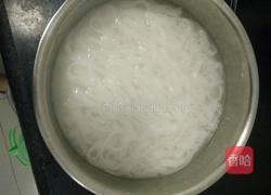 广式拌河粉的做法图解3