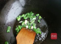 蒜苔炒腊肉的做法图解6