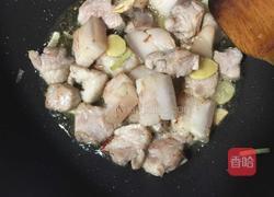 鹌鹑蛋红烧肉的做法图解6