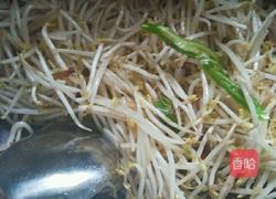 酸辣绿豆芽的做法图解4