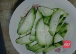 丝瓜鸡蛋汤的做法图解1