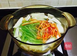 蒜香虾仁瘦肉炒茭白的做法图解3
