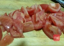 西红柿炒菜花的做法图解2