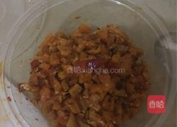萝卜干辣椒爆炒猪肉的做法图解2