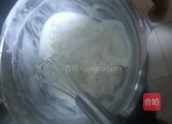 香蕉奶油夹葡萄的做法图解4
