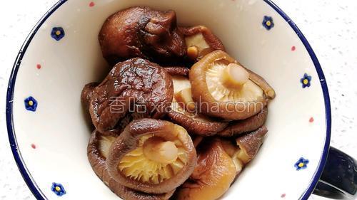 香菇青菜肉末馄饨馅的做法大全【图】_香菇青