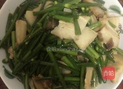 五花肉炒韭菜的做法图解6