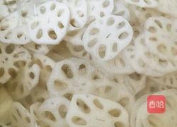 凉拌藕片的做法图解2