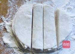 饺子皮做的蛤蜊面的做法图解6