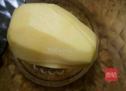 煎土豆片的做法图解1