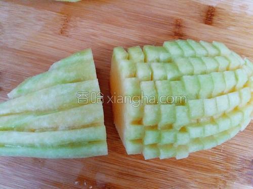 哈密瓜花样切法的做法大全【图】_哈密瓜花样