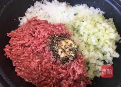 私房黑胡椒西芹饺的做法图解6