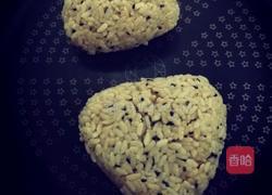 香煎饭团配口蘑油菜的做法图解4