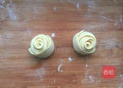 浪漫情怀必做的玫瑰花面包的做法图解5