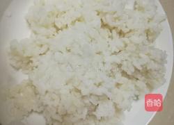 三丁炒饭的做法图解1