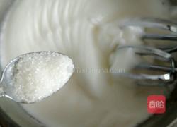 八寸戚风蛋糕的做法图解8