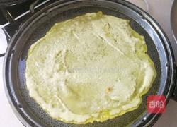蔬菜汁鸡蛋饼的做法图解6