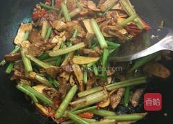 芹菜炒香干的做法图解9