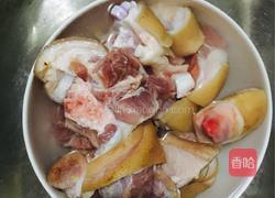 广东人最爱-沙姜猪手的做法图解1