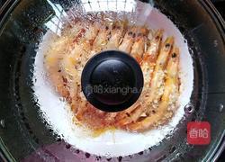 蒜蓉粉丝蒸虾的做法图解8