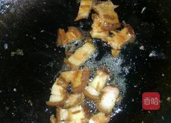 扣肉炒白菜的做法图解1