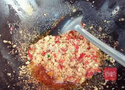 金针菇蒸红剁椒肉沫的做法图解3