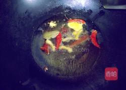 土豆鲍菇烧鸡翅根的做法图解4