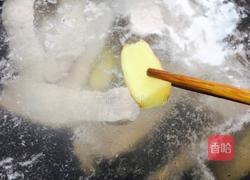 刺芹瘦肉汤的做法图解5