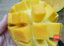 芒果椰汁糕的做法图解2