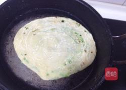 葱花油饼的做法图解15