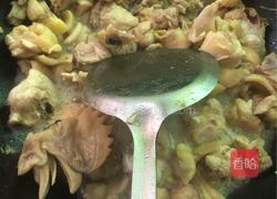 青椒焖鸡的做法图解2