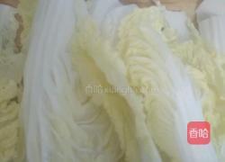 白菜肉卷的做法图解1