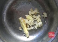 小虾皮煮佛手瓜的做法图解3