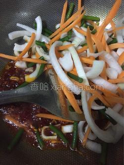 鱼香肉丝家常做法菜谱 MjUwX2MxXzA