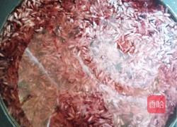 紫米腊肠饭的做法图解1