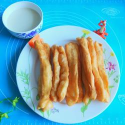 自制油条的配方 MjUweDI1MA