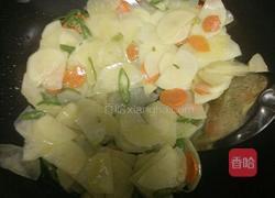 尖椒土豆片的做法图解2