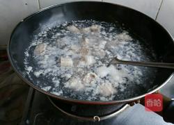 豆筋棍烧红烧肉的做法图解2