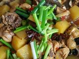 土豆烧鸡