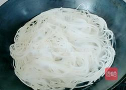 腊味炒面的做法图解2
