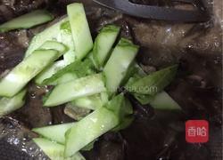栗蘑炒瓜片的做法图解7