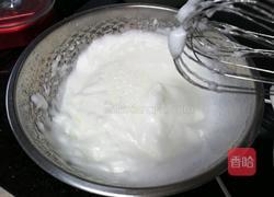 红豆沙蛋糕卷的做法图解3