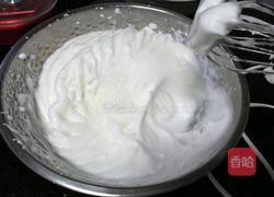 红豆沙蛋糕卷的做法图解5
