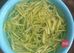 凉拌西瓜皮的做法图解5