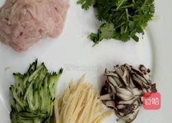 烩生鸡丝的做法图解1
